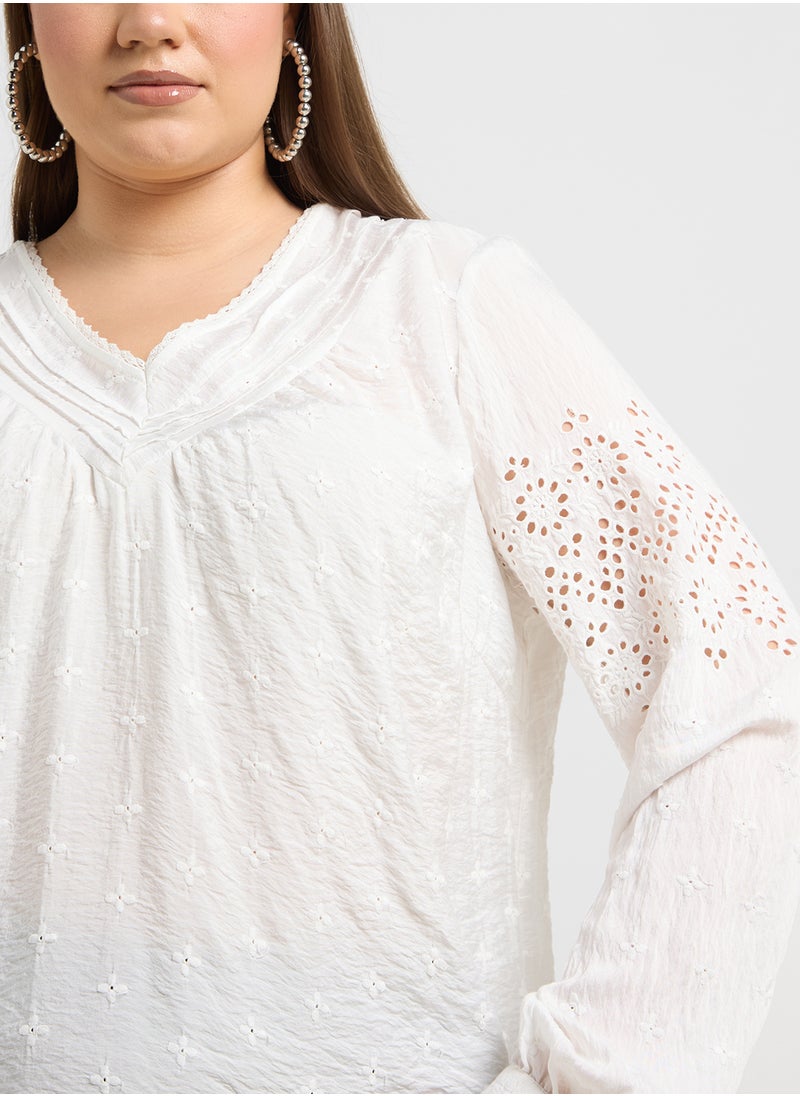 V Neck Knitted Top