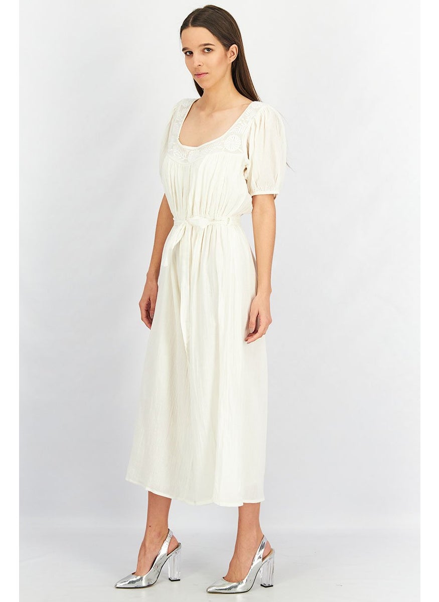 Women Petite Embroidered Detail Short Sleeves Jumpsuit, Off White