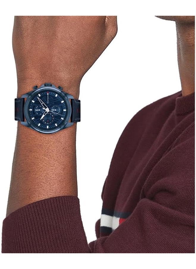 TOMMY HILFIGER ROUND ANALOG MEN'S NAVY CASE WATCH - 1710655