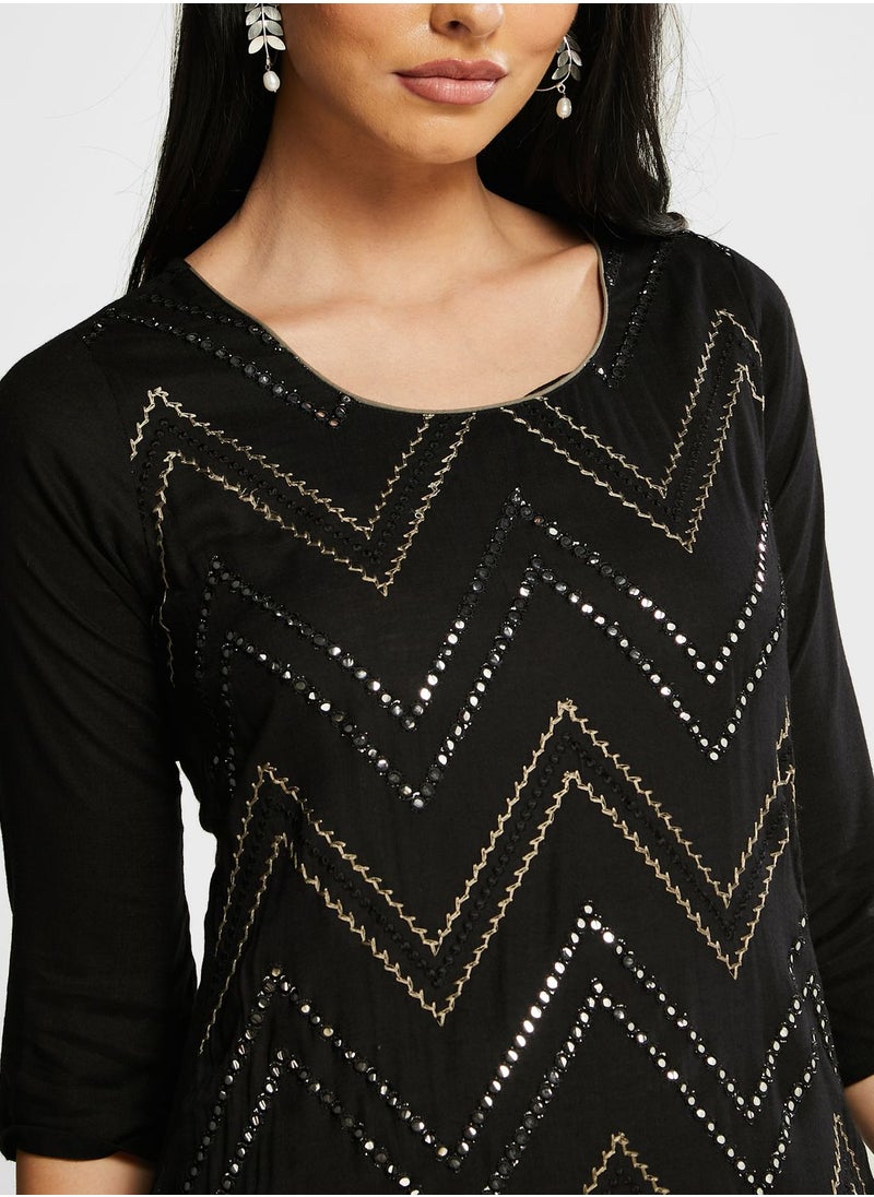 Crew Neck Embroidered Kurti