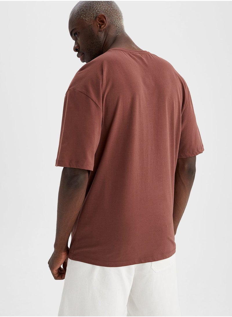 Essential Crew Neck T-Shirt