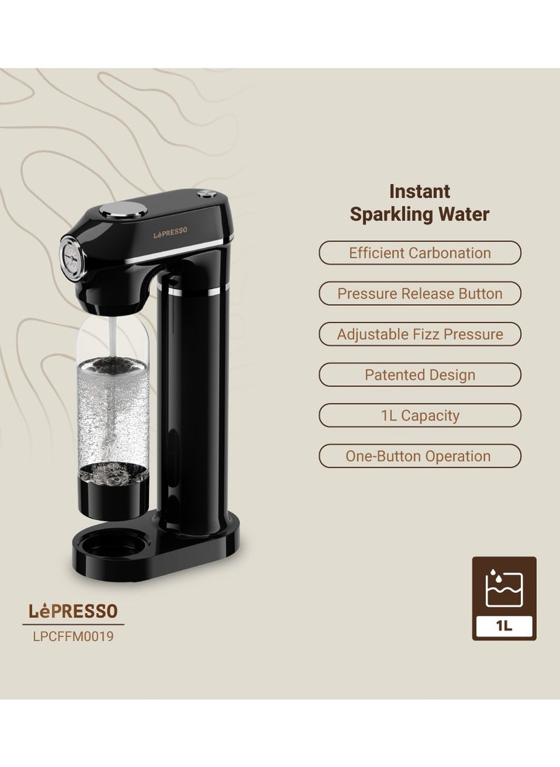 Sparkling Water Maker 1L with Pressure Meter / Efficient Carbonation / Adjustable Fizz Pressure / One-Button Operation - Black