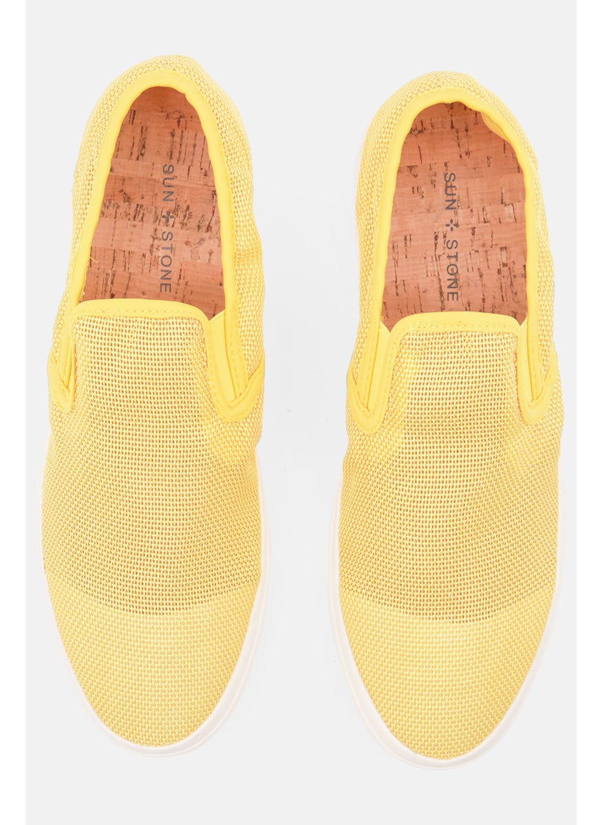 Men Slip On Close Toe Casual Shoes, Yellow