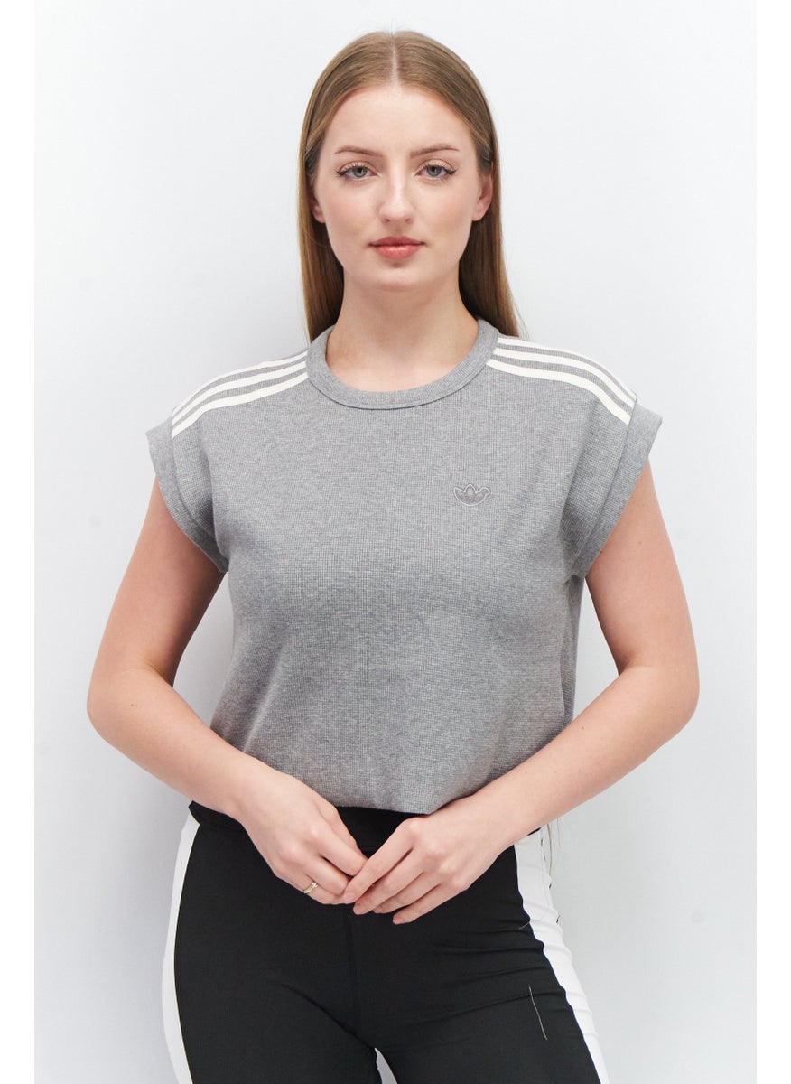 Women Sportswear Fit Sleeveless Training Top, Grey Combo