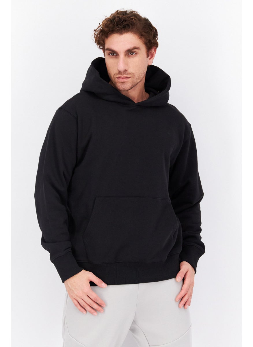 Men Sportswear Fit Long Sleeves Outdoor Hoodie, Black