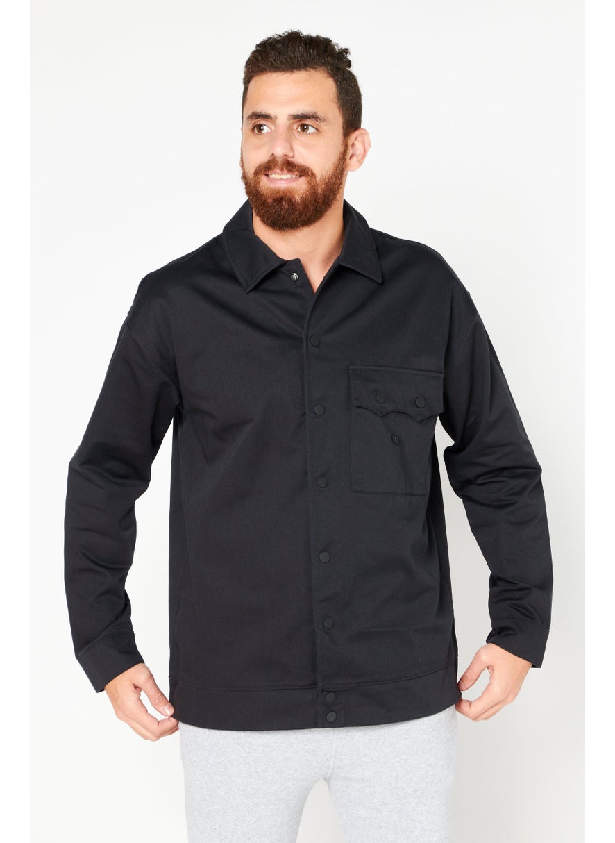 Men Sportswear Fit Long Sleeve Outdoor Jacket, Black