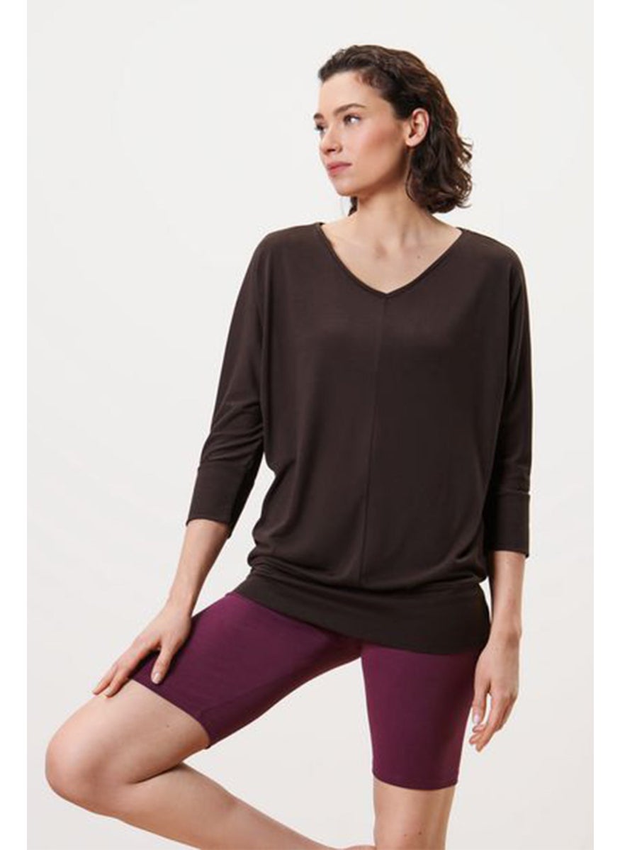 Women Sportswear Fit Yoga Top, Brown