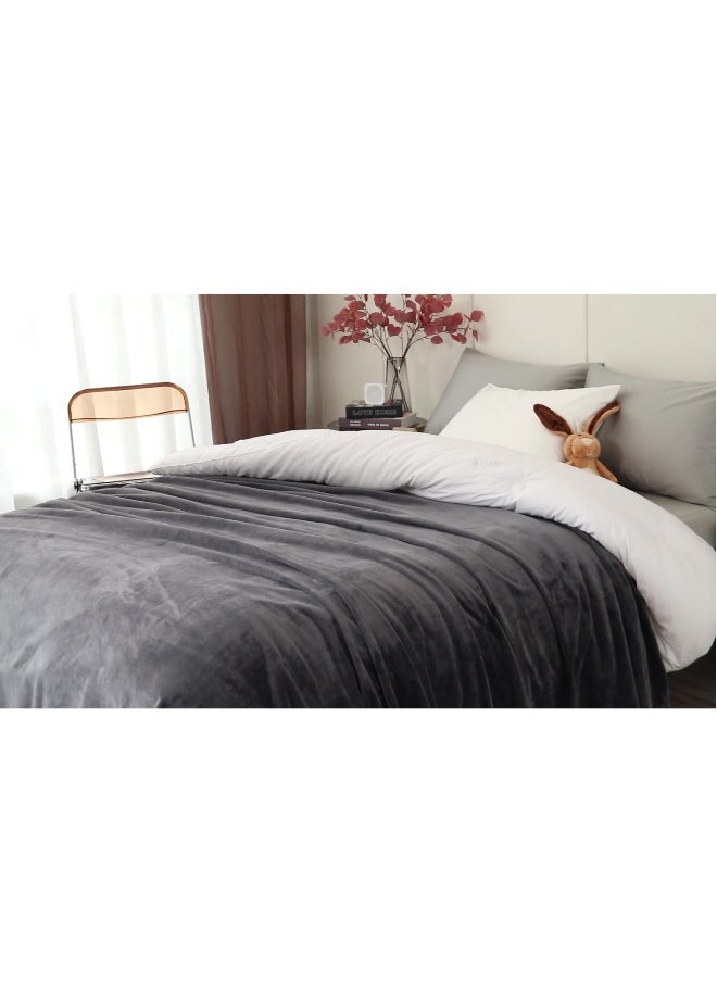 Luxury Bed Blanket Anti-Static Fuzzy Soft Blanket Easy Care Light Weight Washable Fluffier Silky Plain Microfiber King Size Bed Blanket