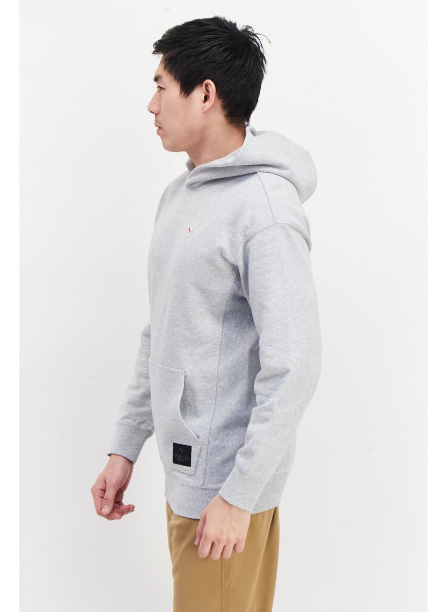 Men Sportswear Fit Long Sleeve Outdoor Hooded Sweatshirt, Light Grey Heather