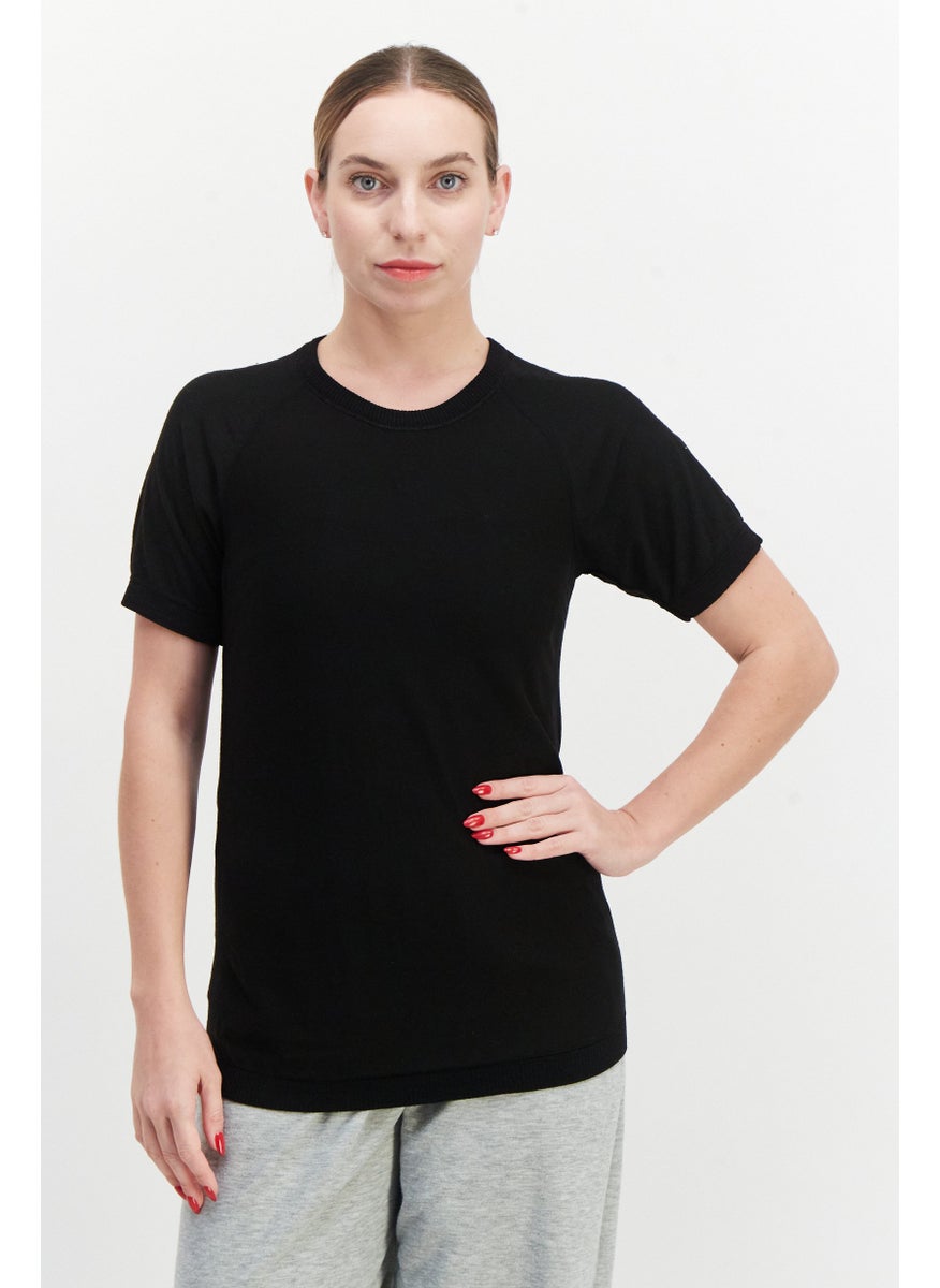 Women Sportswear Fit Outdoor T-Shirt, Black