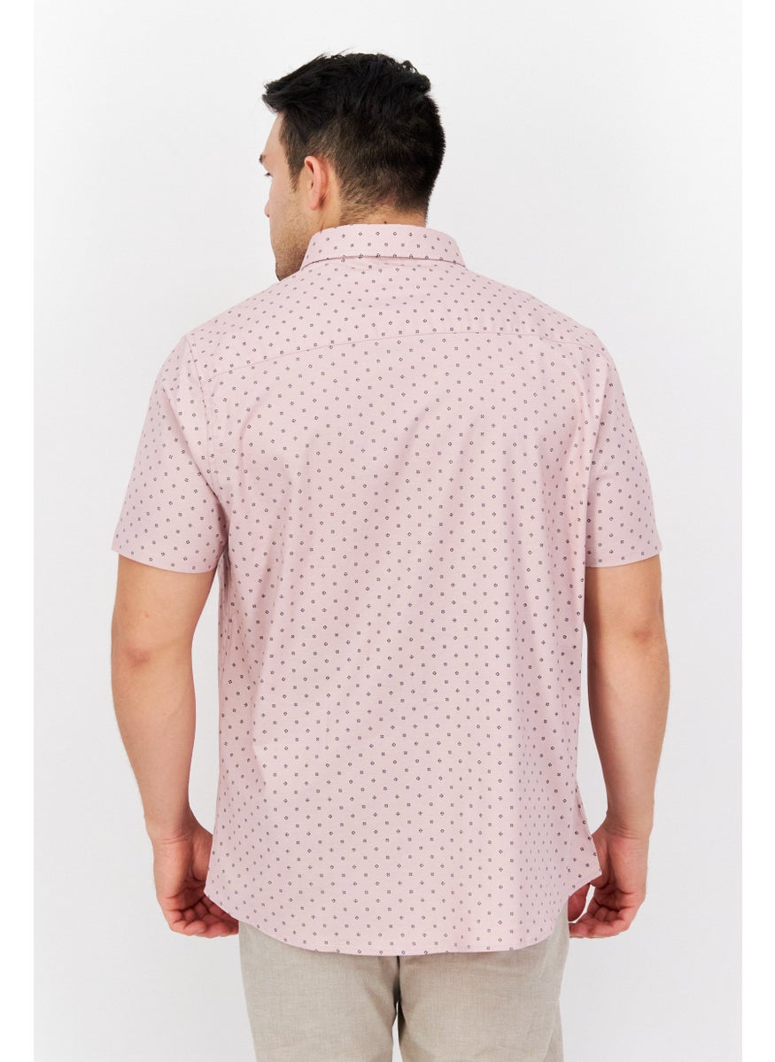 Men Regular Fit Short Sleeve Allover Print Casual Shirt, Pink