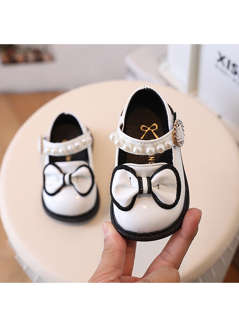 2023 Childrens Leather Shoes Princess Shoes Spring and Autumn Soft-soled Baby Toddler Shoes Womens Baby Shoes Girls Pea Shoes Single-layer ShoesBeige White Beige White