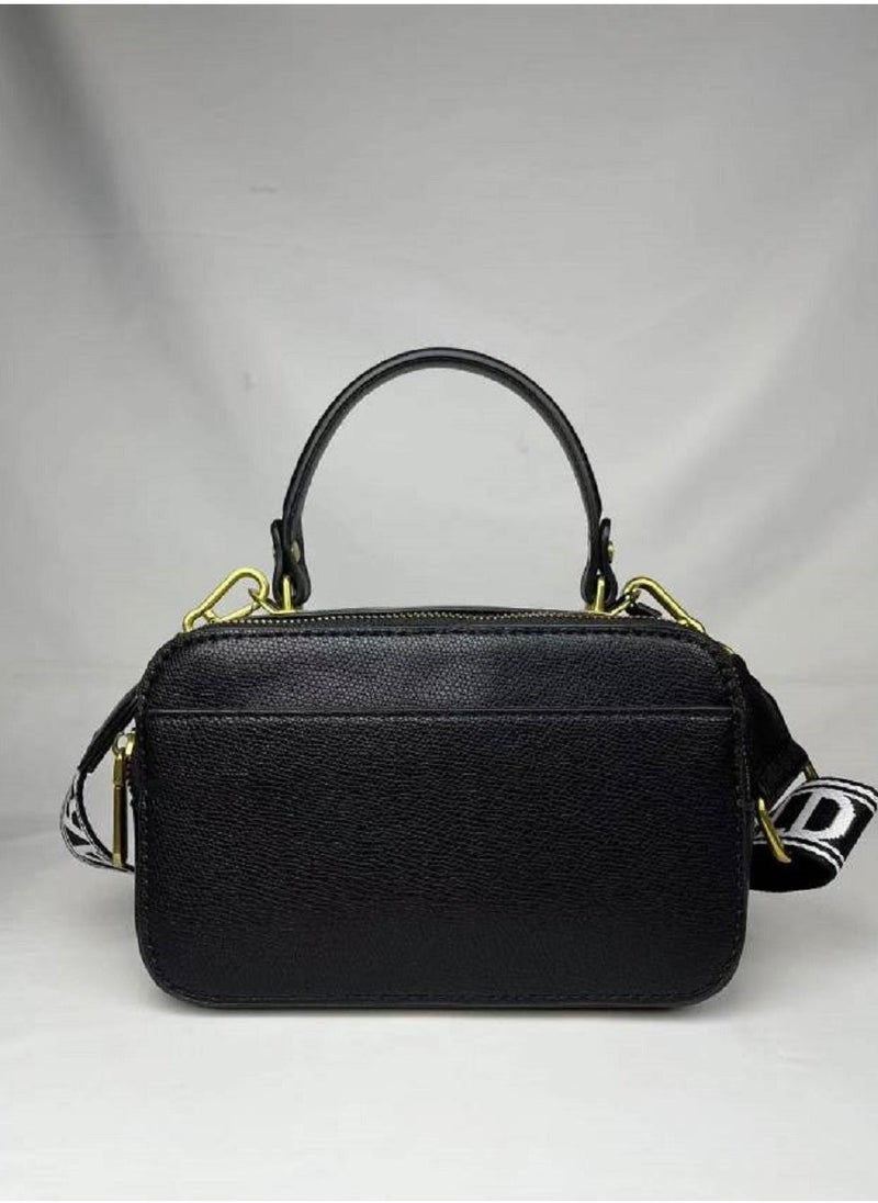 Karl Lagerfeld Paris SIMONE CAMERA PATCH CROSSBODY