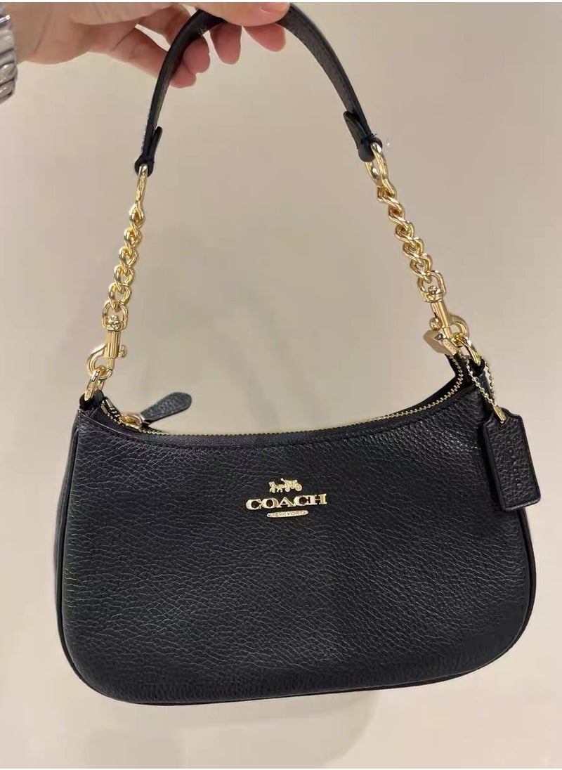 COACH's latest handbag, armpit slanted shoulder bag, women's classic tote bag, adjustable (black)