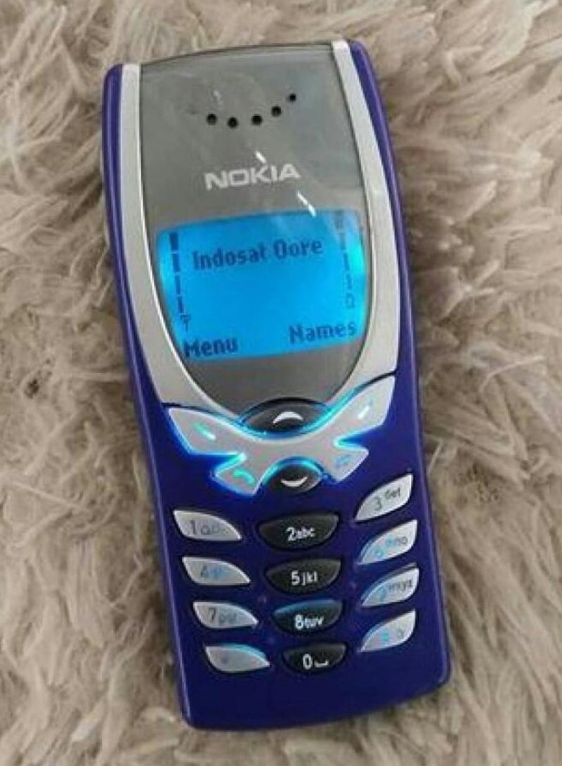 8250 Cell Phone