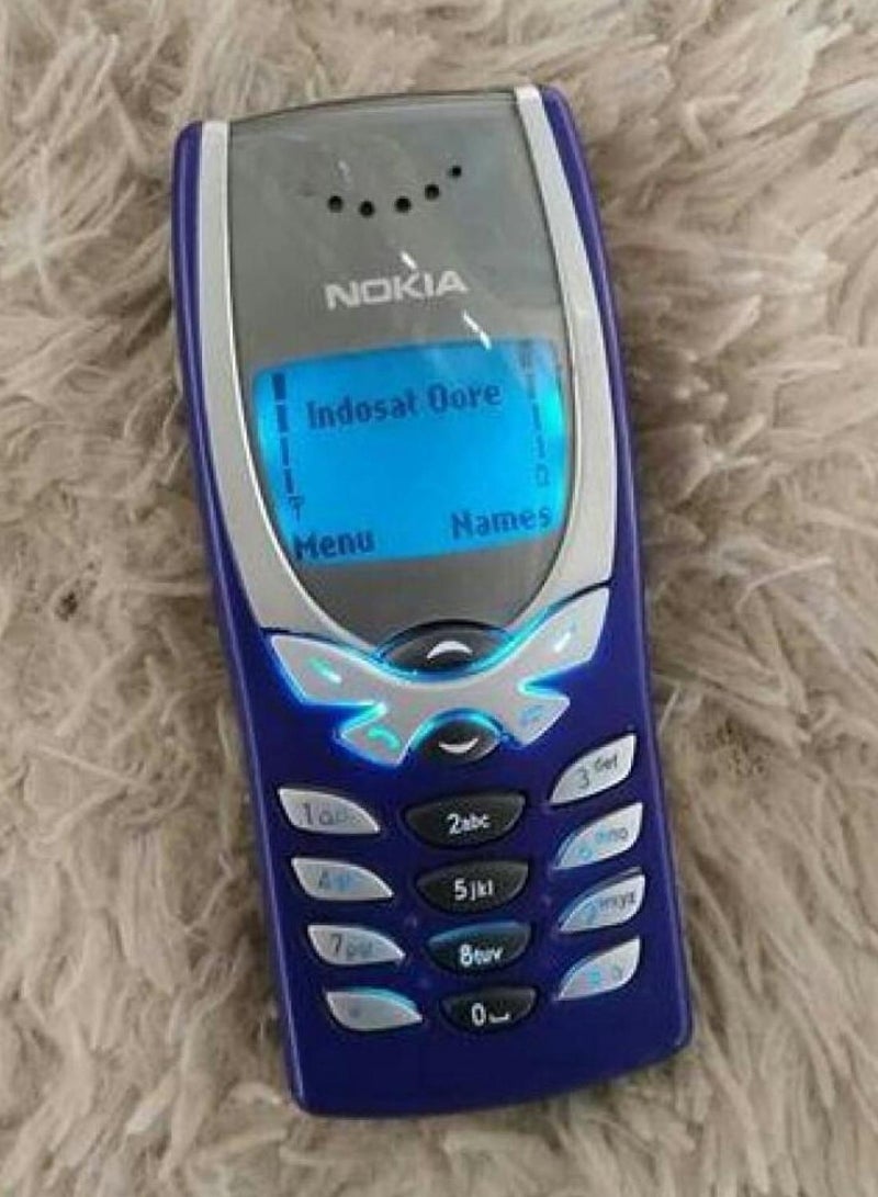 8250 Cell Phone