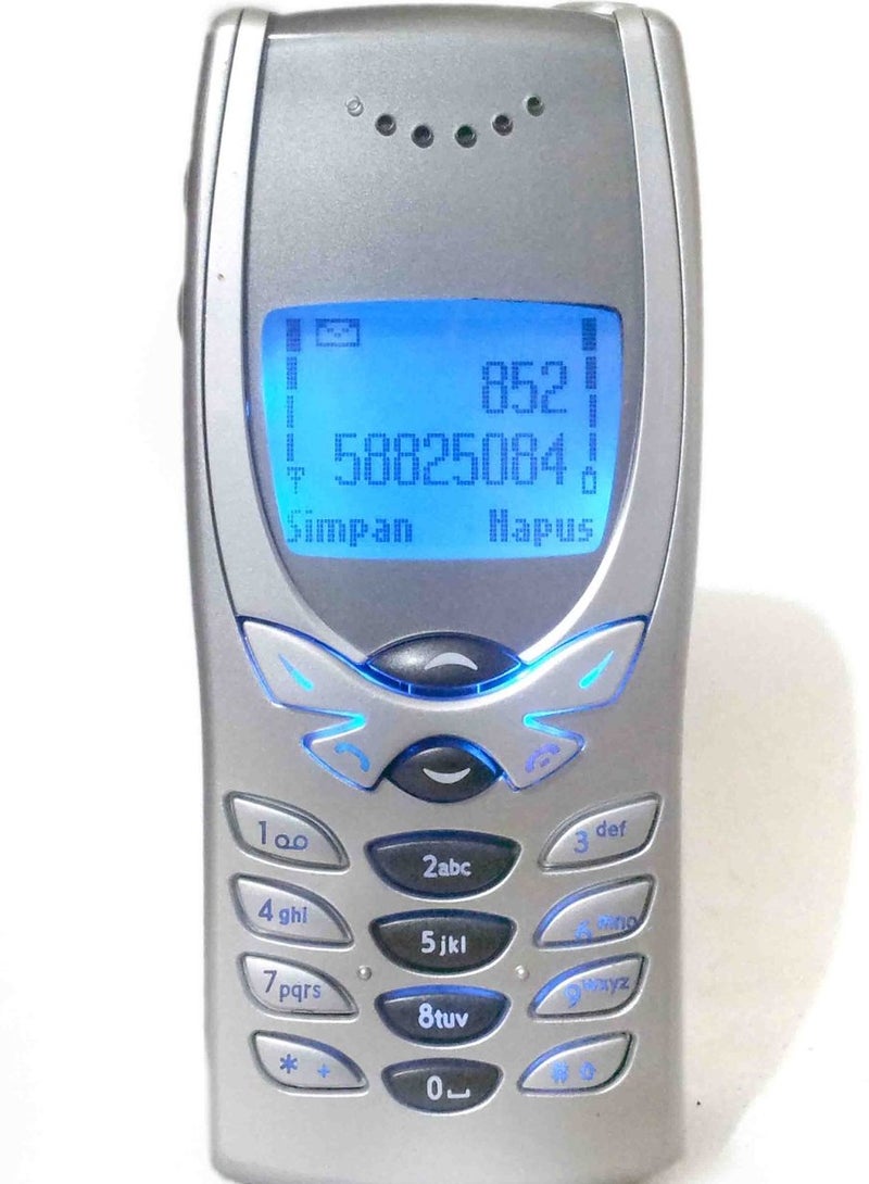 8250 Cell Phone