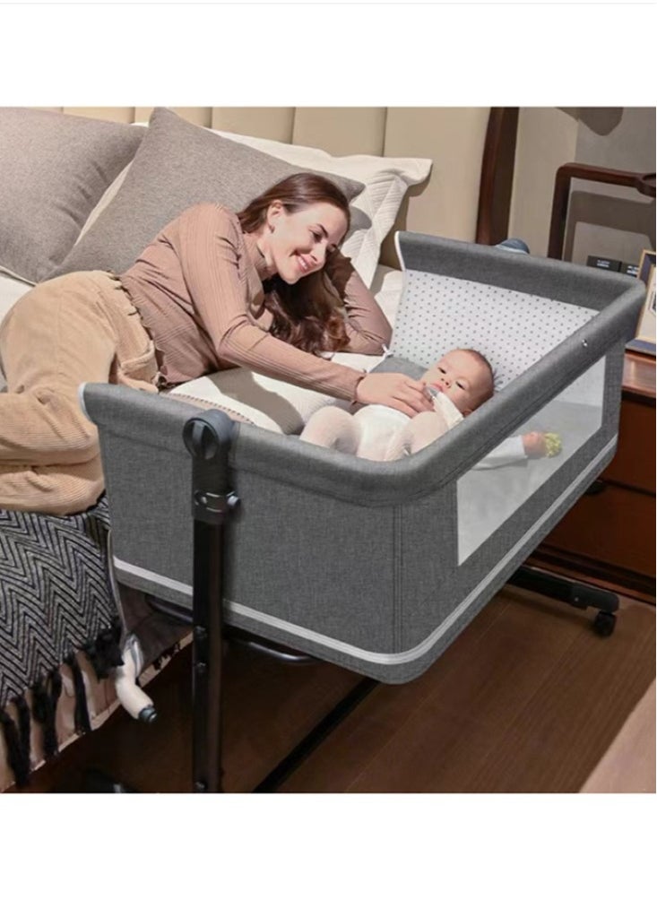 1-Piece Movable Baby Bassinet Bedside Sleeper Bedside Crib Easy Folding Portable Crib Travel Baby Bed with Diaper Table 92x68x85 cm