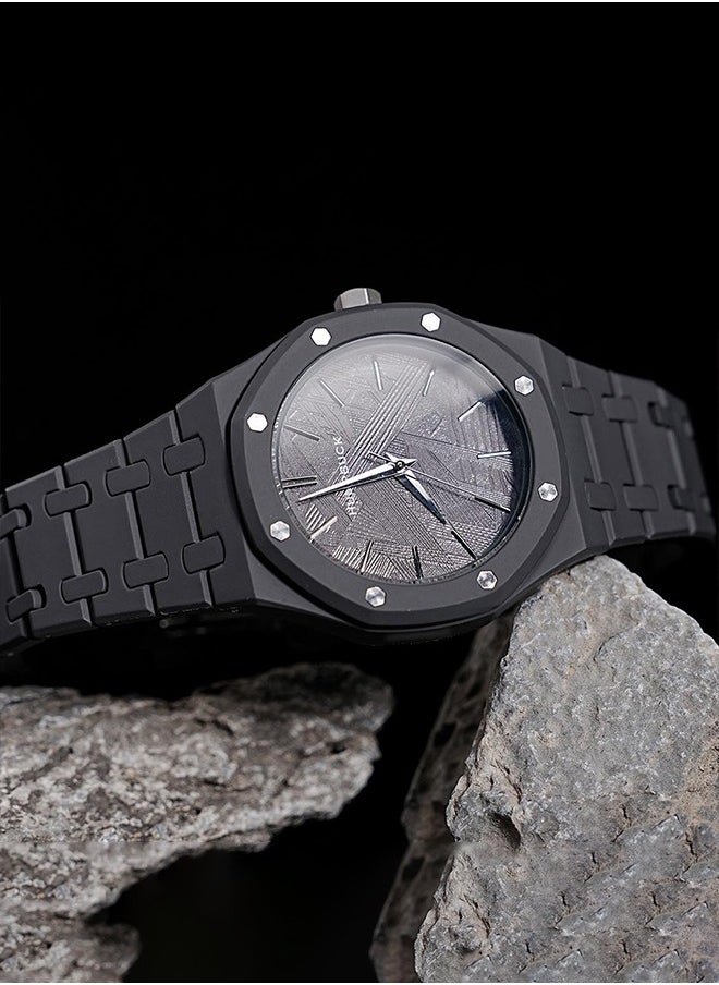 Lightweight Watch for Men Quartz Waterproof Watches 2304 gray