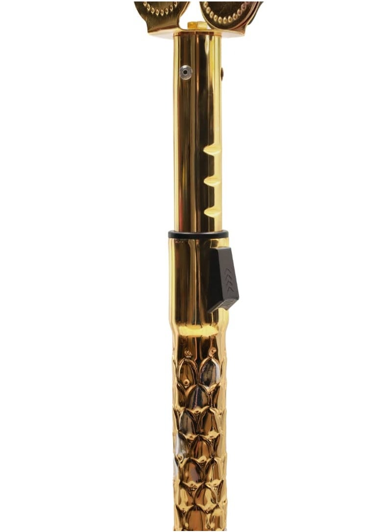 The distinctive Quran holder has a head made of golden acrylic material and is plated in a distinctive golden color. Its height can be adjusted from 50 to 95 cm. Transparent golden.