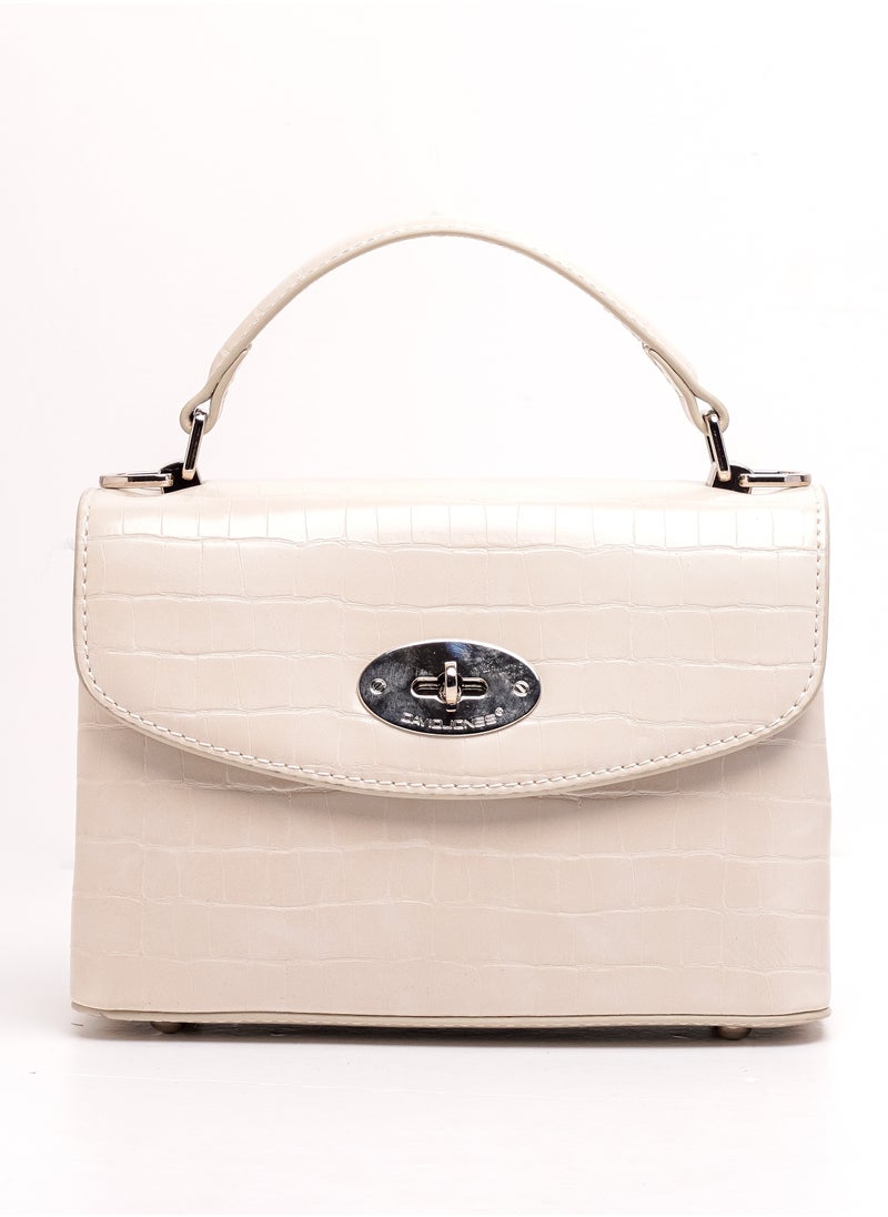 Luxury handbag with lock in model cm6951-1