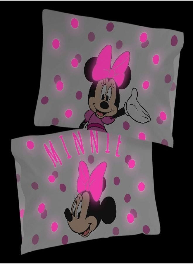 Jay franco Disney Minnie Mouse Glow in The Dark 2 Pack Reversible Pillowcases - Double-Sided Kids Super Soft Bedding (Official Disney Product)