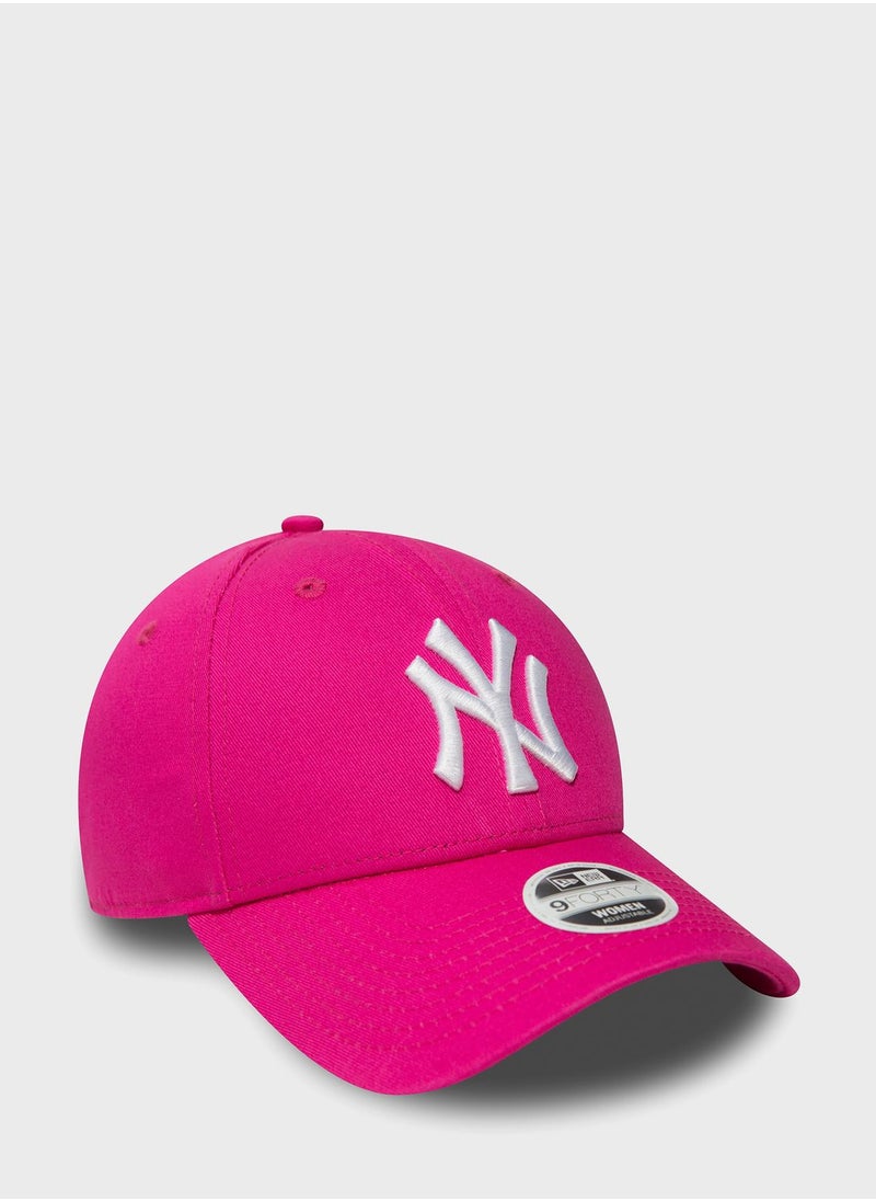 9Forty New York Yankees Cap