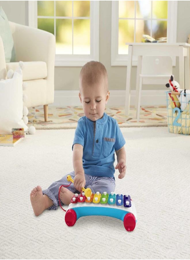 Fisher-Price Toddler Pull Toy, Classic Xylophone Pretend Musical Instrument with Mallet and Rolling Wheels for Ages 18+ Months