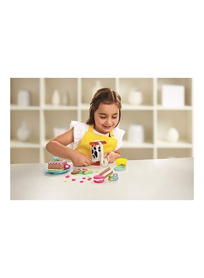 Kitchen Creations Milk And Cookies Set With 6 Non-Toxic Colours