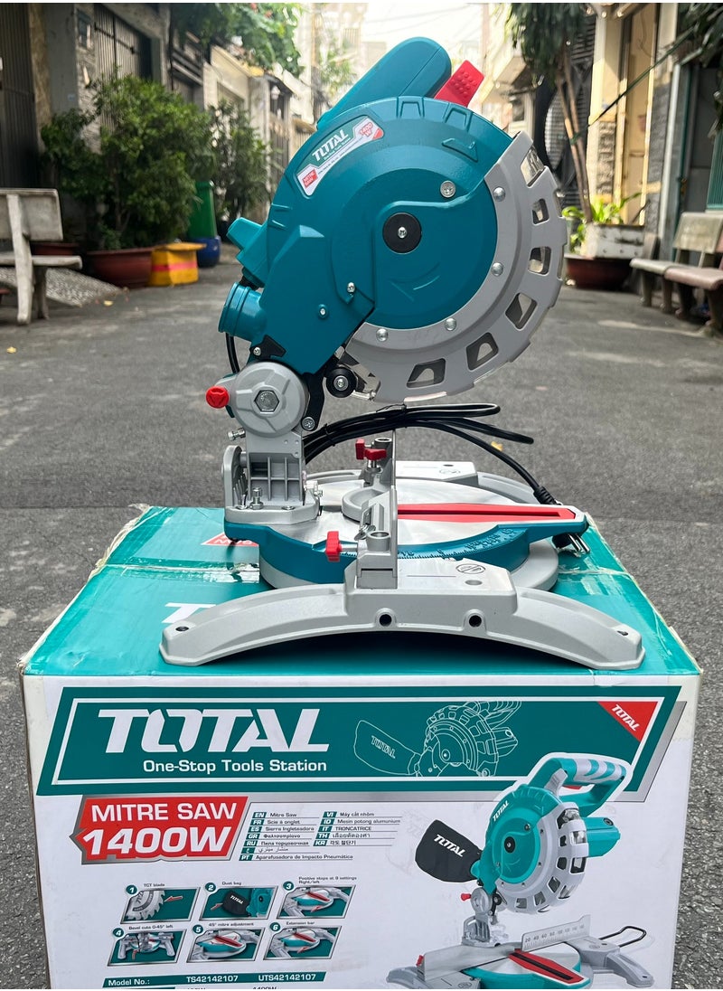 Total Mitre Saw 1400W with 210mm Blade, 5000rpm, 0-45° Mitre and Bevel Cuts, Includes TCT Blade, Extra Carbon Brushes, Dust Bag & Extension Bars – TS42142107