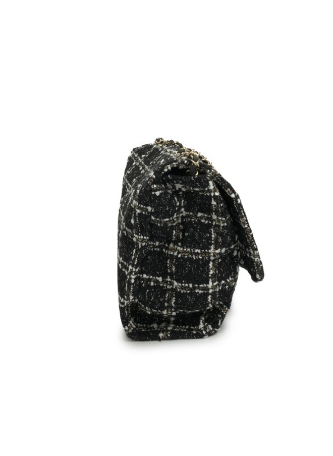 Classic Tweed Shoulder Bag with Chain