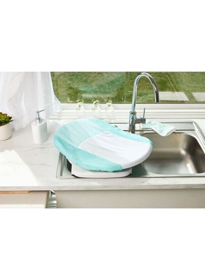 Swivel Comfort Bather - Blue/White