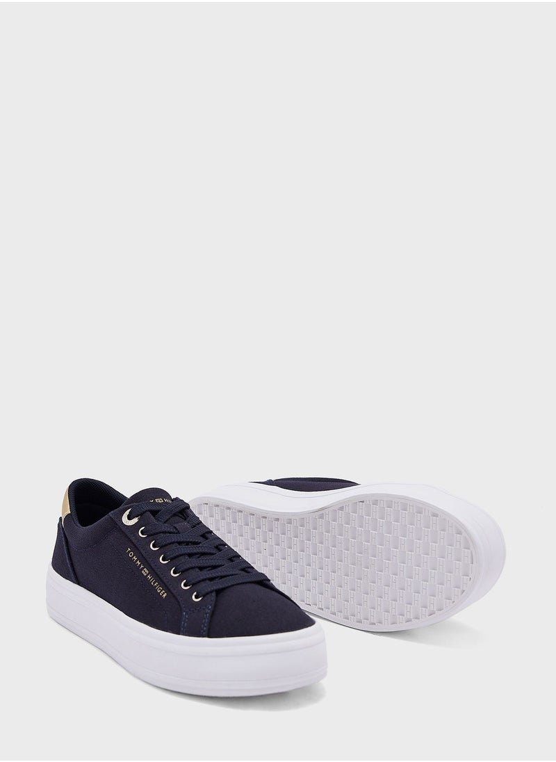 Essential Vulc Canvas Low Top Sneakers