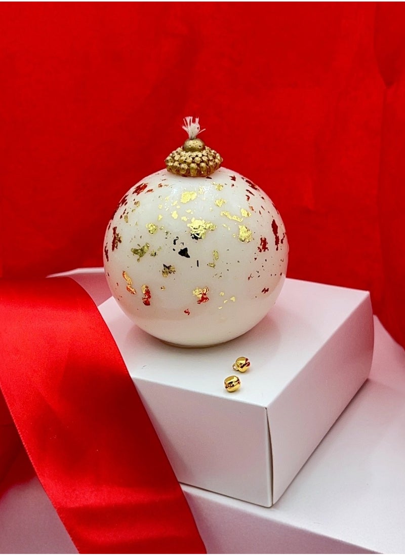 Big Golden Specks Christmas Ball Candle – Luxurious Scented Candle for Elegant Holiday Decor and Gifts