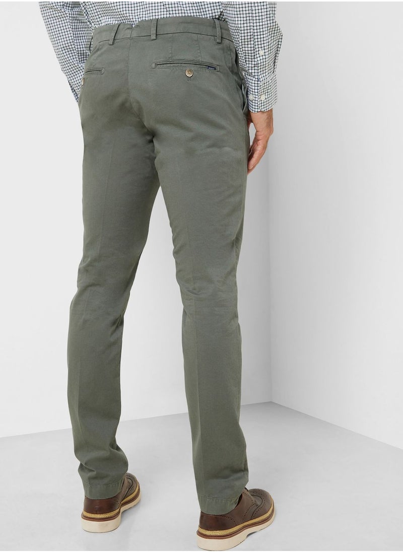 Essential Regular Fit Chino