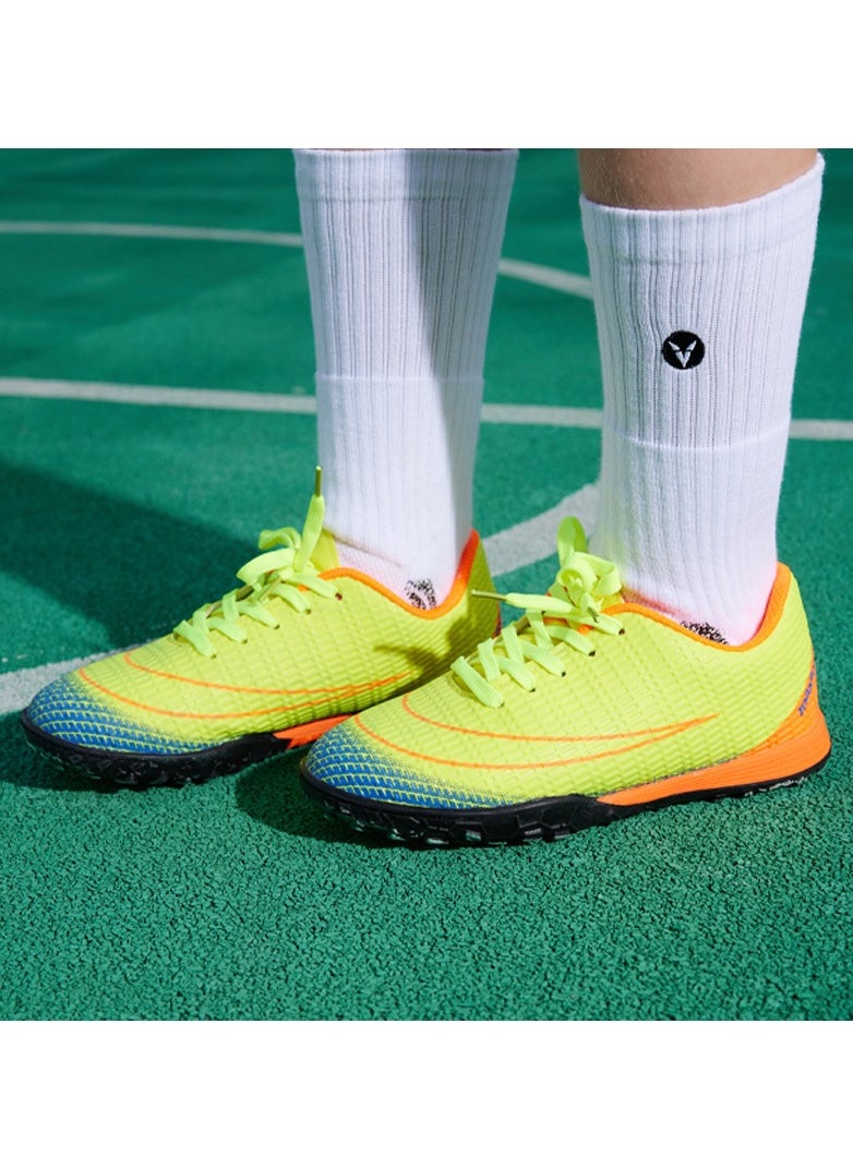 New Low Top Anti slip Football Shoes