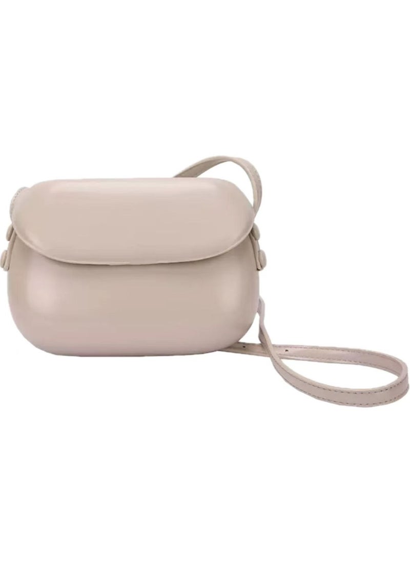 Retro Fashion White Saddle Small Bag , Classic and Versatile