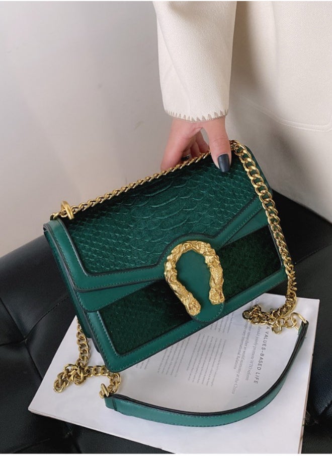 Women's Trendy Texture Shoulder Bag, Ladies Fashionable Crocodile Crossbody Bag Sling Bag Side Bag, PU Leather Chain Carry Bag Handbag Gift Bag（Green)