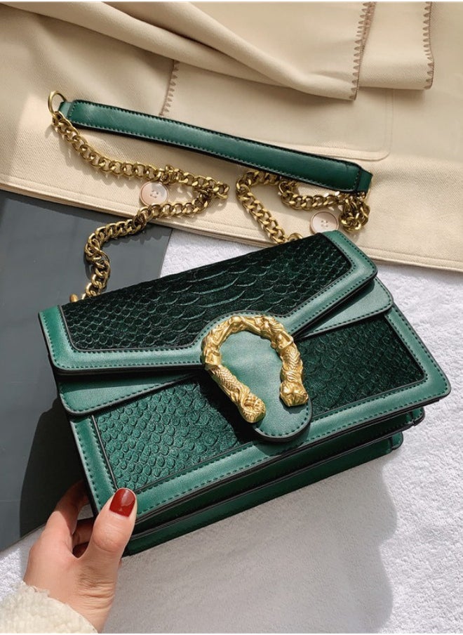 Women's Trendy Texture Shoulder Bag, Ladies Fashionable Crocodile Crossbody Bag Sling Bag Side Bag, PU Leather Chain Carry Bag Handbag Gift Bag（Green)