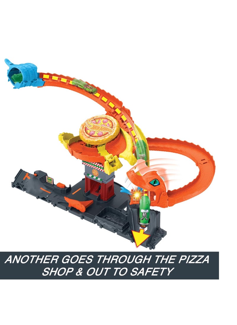 City Pizza Slam Cobra Attack Playset with 1:64 Scale Toy Car