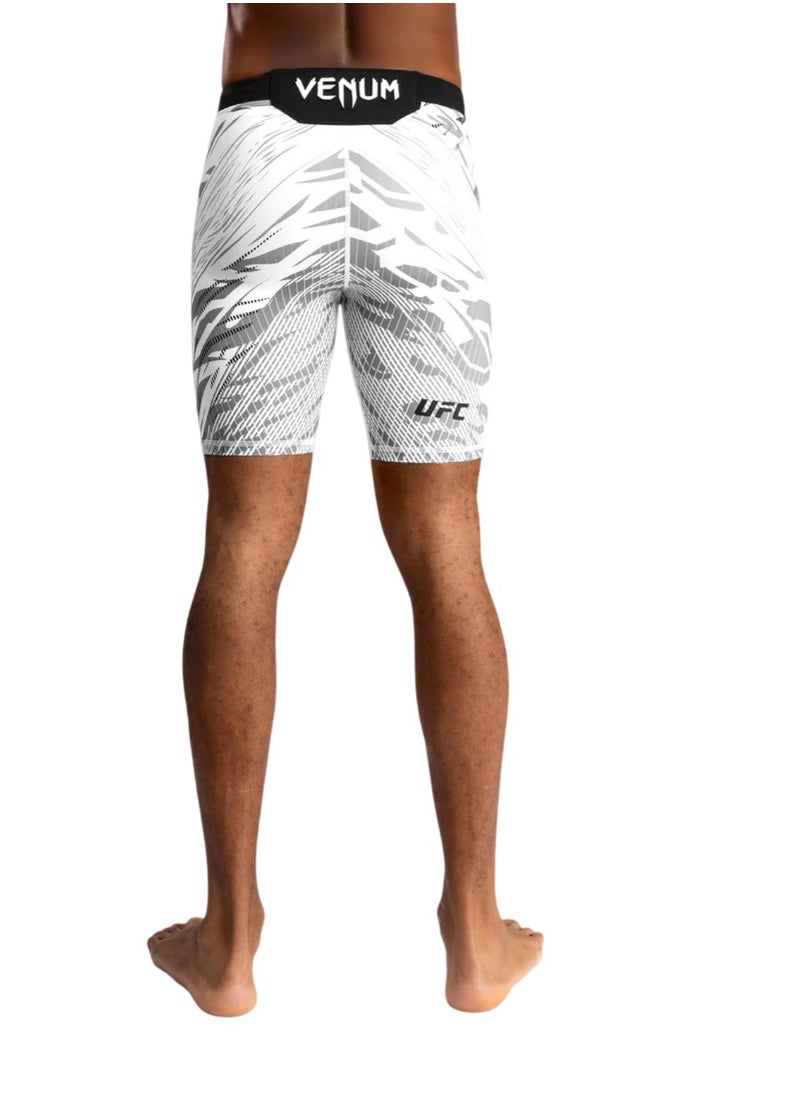 UFC FUSION BY VENUM AUTHENTIC FIGHT NIGHT VALE TUDO SHORTS WHITE