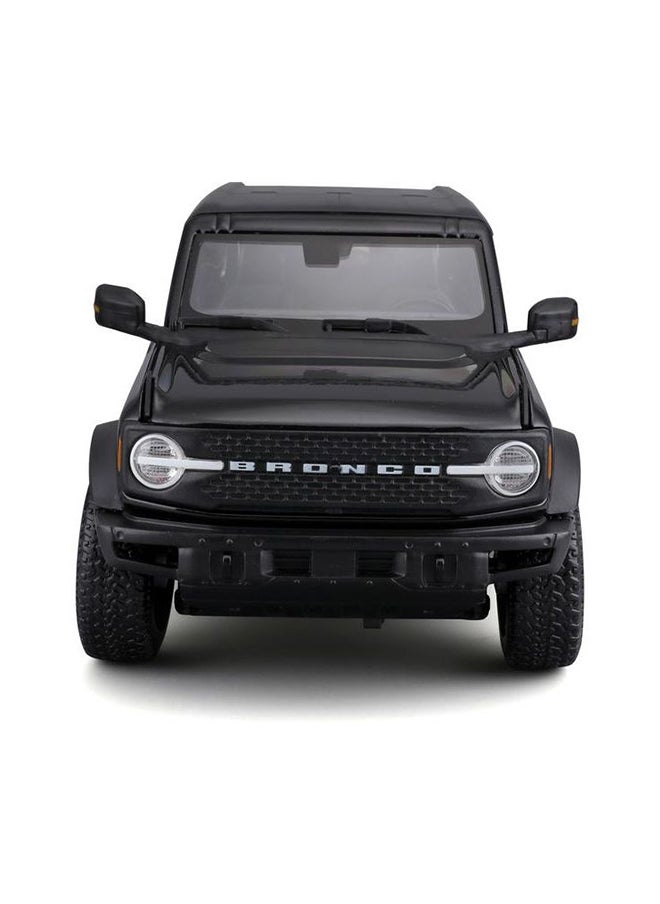 Maisto Ford Bronco Wildtrak 2021 Diecast Car (1:18, Black)