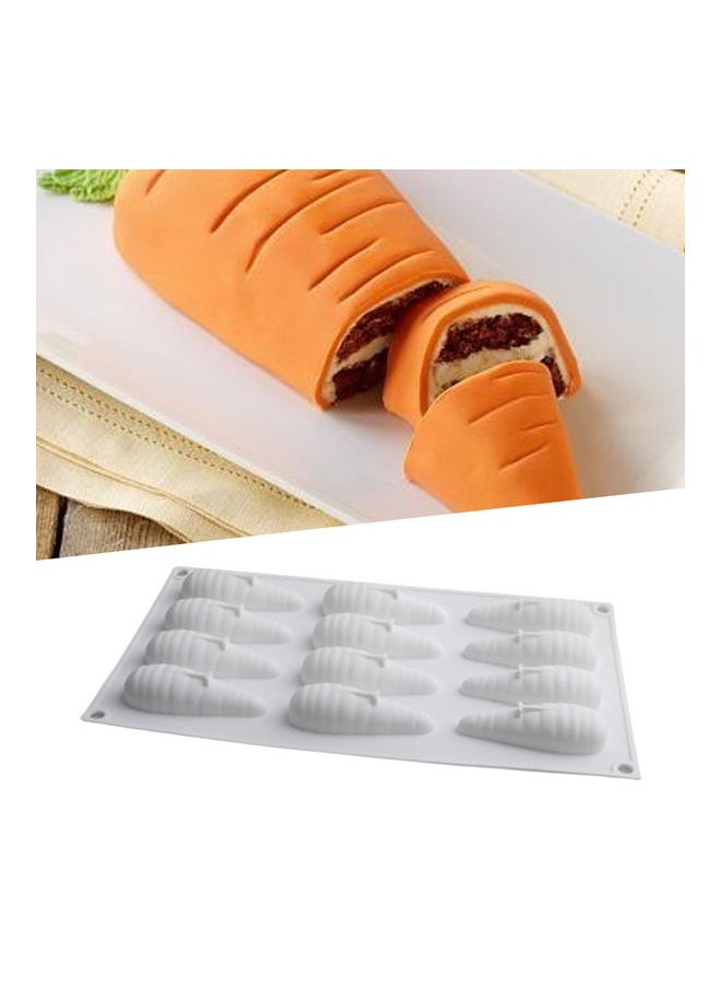 Carrot Shape Baking Mould White 29.5x17cm