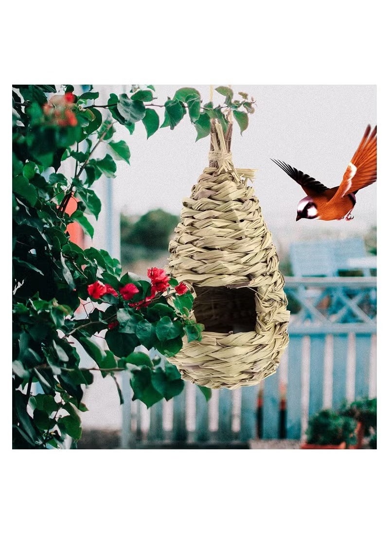 Handcrafted Hibiscus Grass Woven Outdoor Birdhouse for Gardening Decor