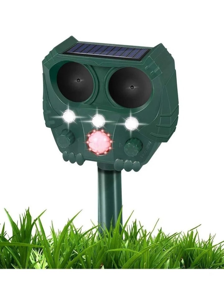 Animal Repellent Solar Powered Ultrasonic Animal Repellent Motion Sensor And Flashing Light IP65 Waterproof Usb/Battery Operated Outdoor Weatherproof Farm Scarer Repels All Animals