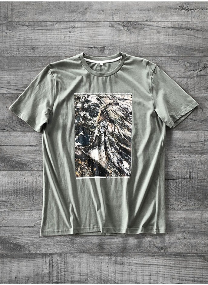 Summer men's Nordic niche design pure cotton short sleeved T-shirt with abstract mountain print light washed and brushed comfortable and breathable