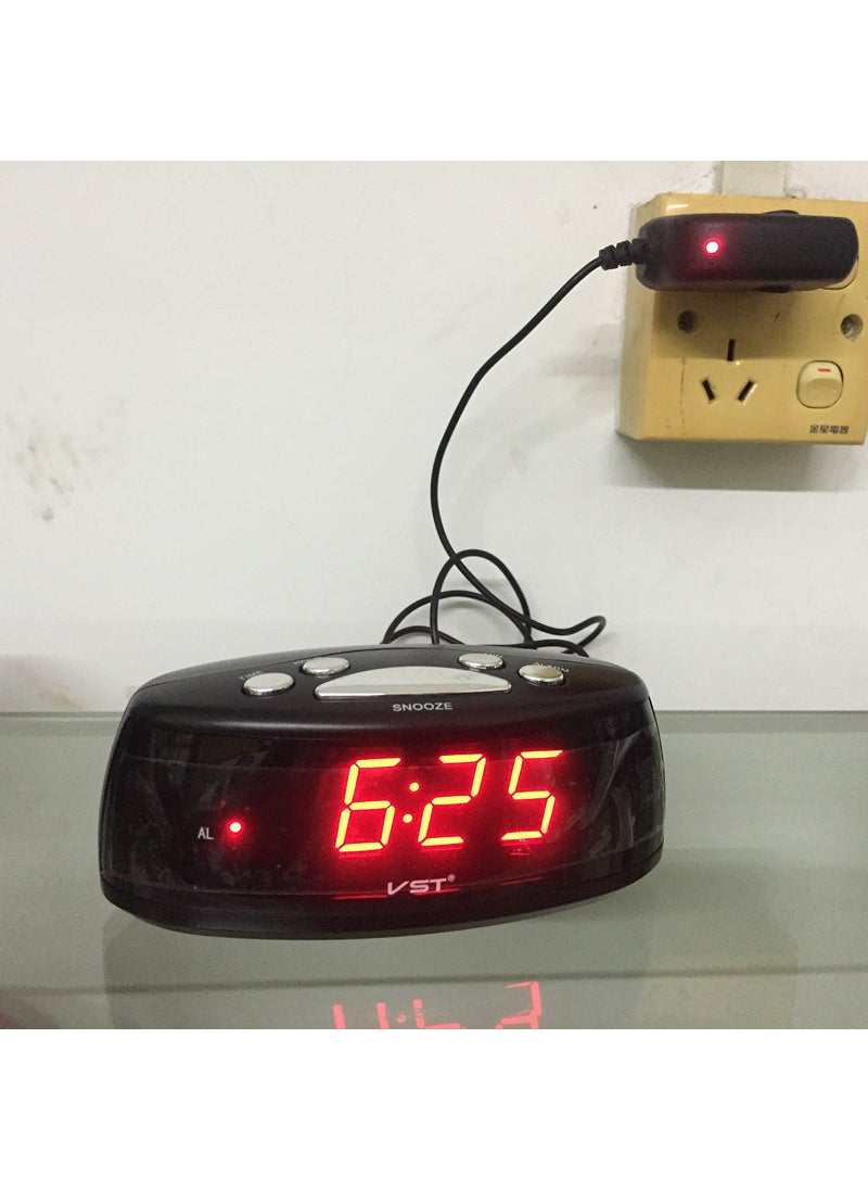 1 x 5 pcs LED Alarm Clock Digital Simple Creative Snooze with USB Red