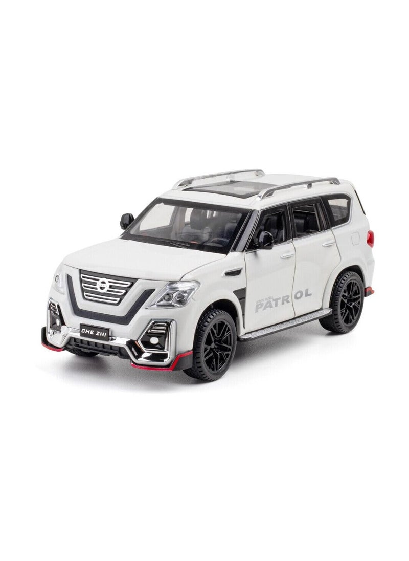 1:24 Diecast Model Alloy Nissan Patrol Metal Pull Back Car with Sound Light, 6 Openable Doors Toy Vehicles for Kids Gift (WHITE)