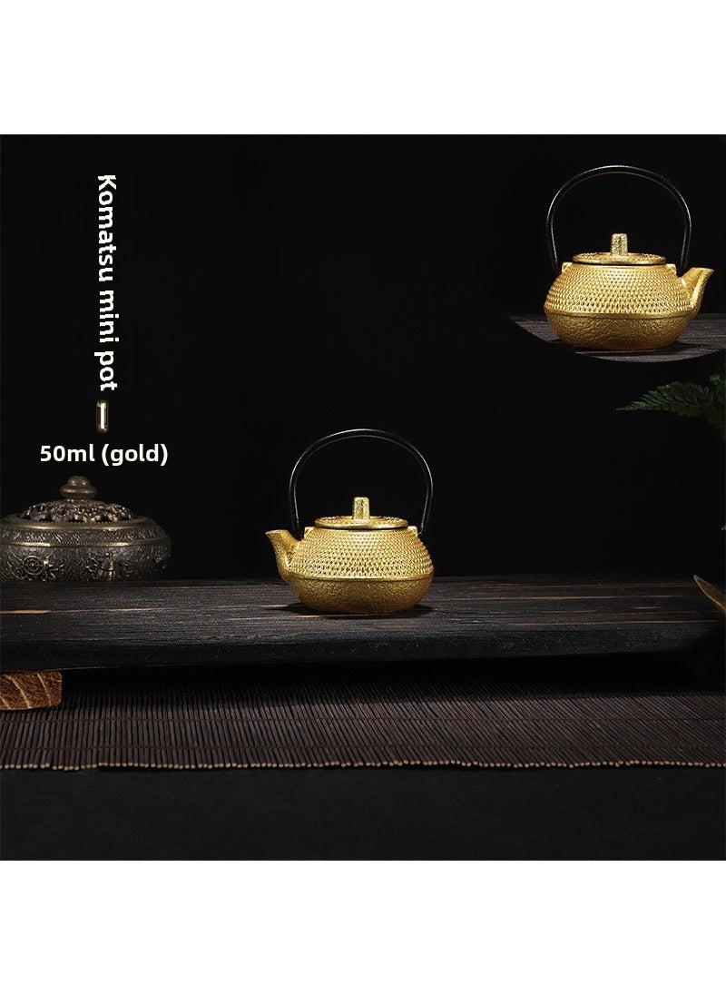 1 x 5 pcs Mini 50ml Cast Iron Teapot, Handheld Gift Yellow