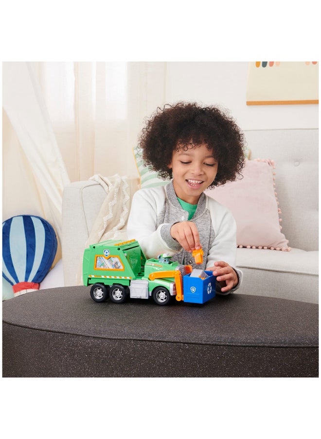 Paw Patrol, Rockys Reuse It Deluxe Truck with Collectible Toy Figure and 3 Tools, for Kids Aged 3 and up